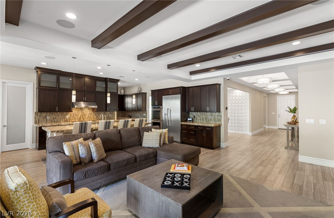 277 Lindura Court