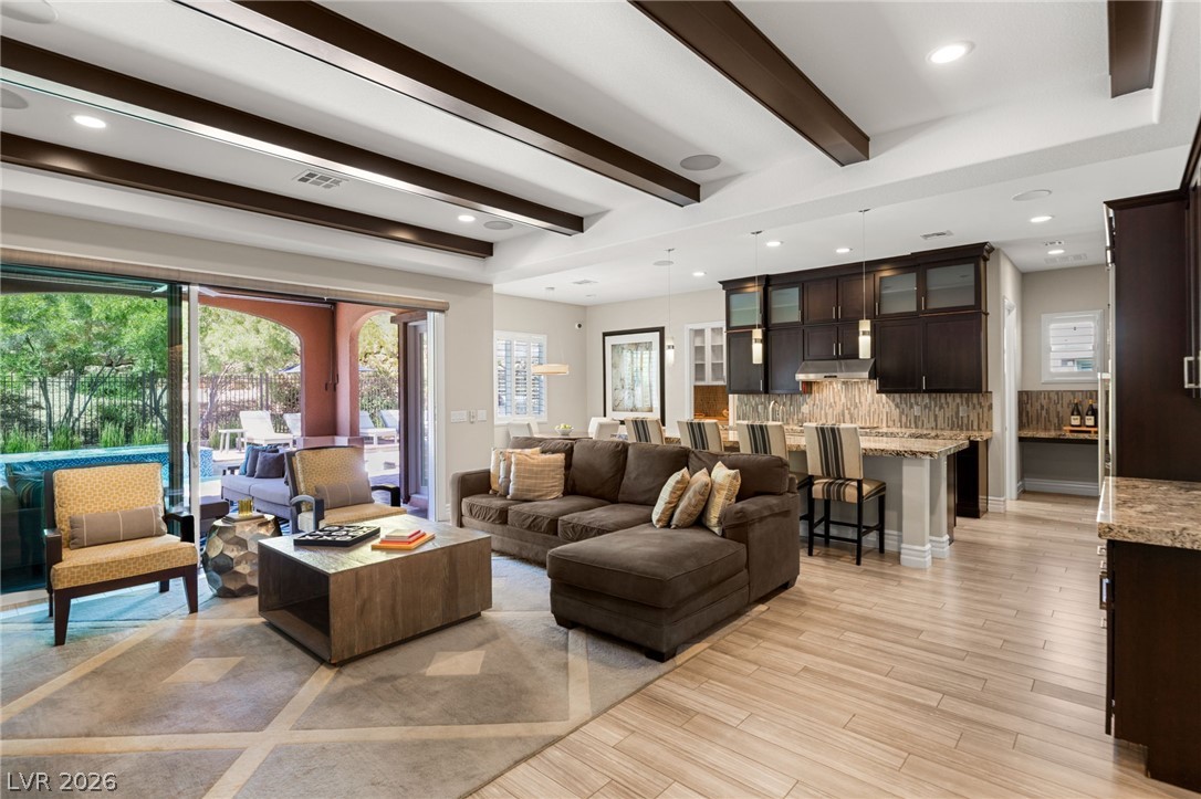 277 Lindura Court