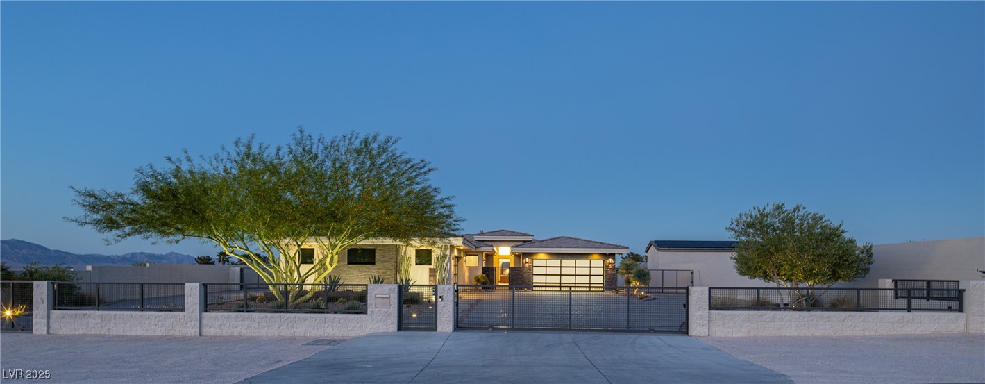 4070 N Tee Pee Lane