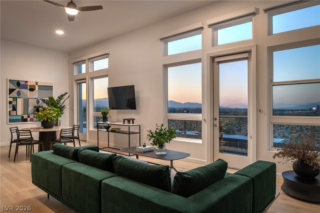 11055 Las Vegas Boulevard 3004