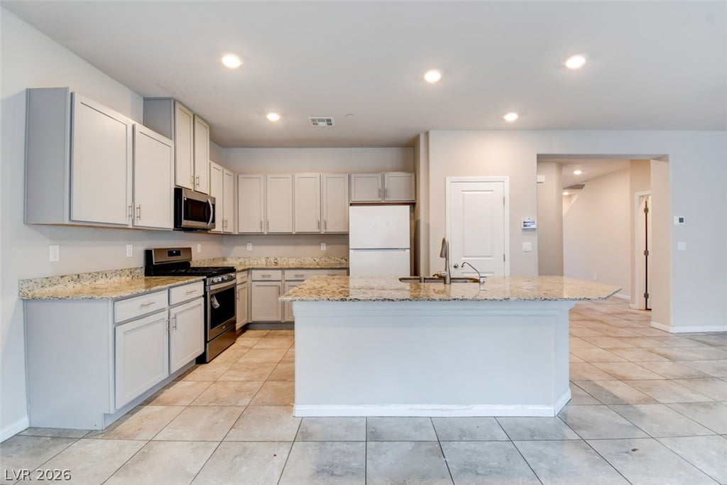 Photo of 479 Via Renata, Henderson, NV 89044 (MLS # 2808149)