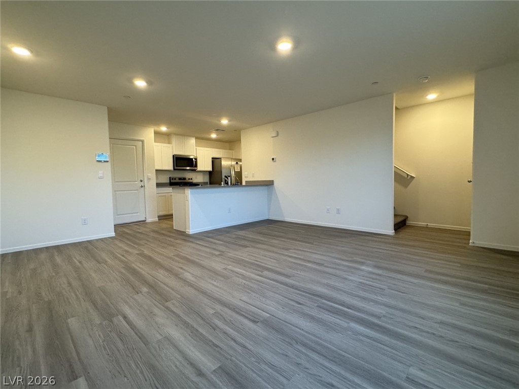 5012 Apple Mesa Avenue