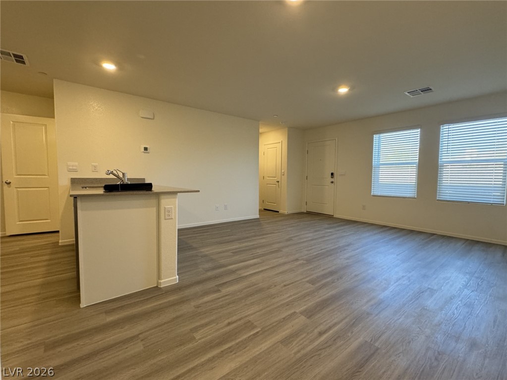 5012 Apple Mesa Avenue