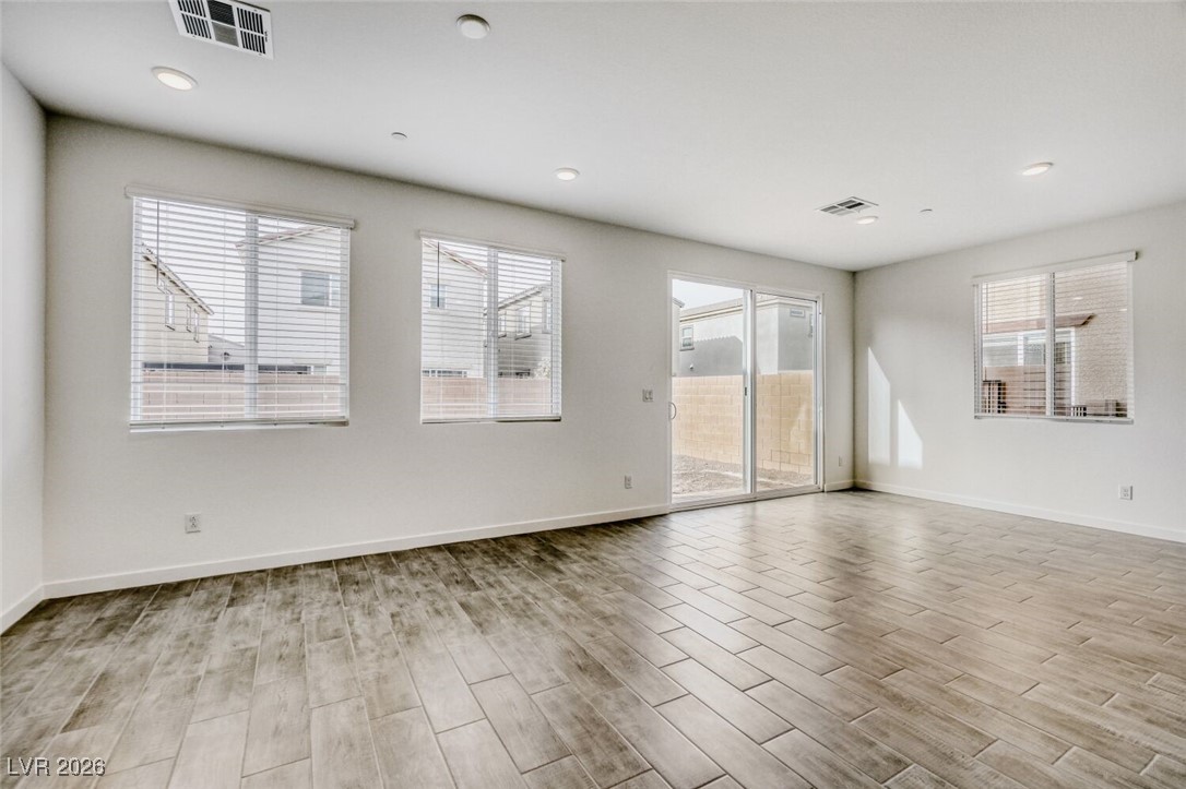 881 Arbor Spring Street