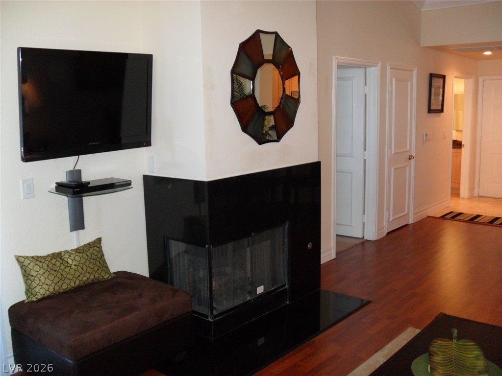 220 Flamingo Road 416