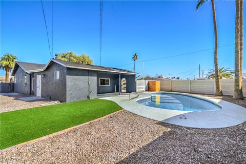3114 Scarlet Oak Avenue Las Vegas NV 89104