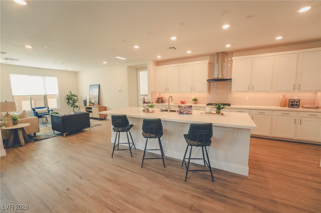 4123 Lemonsage Street