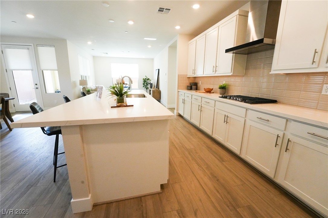 4123 Lemonsage Street