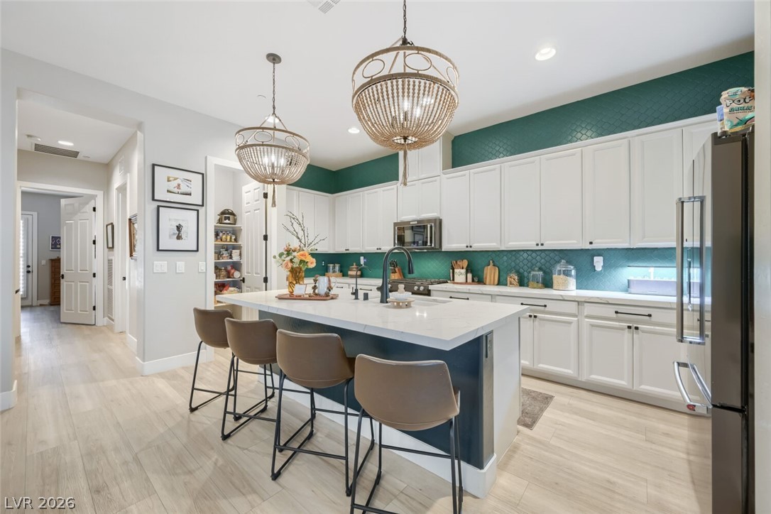 718 Purple Knoll Walk
