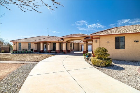 Homes For Sale - 671 W Hickory Street<br/> Nye County, Pahrump, NV 89048