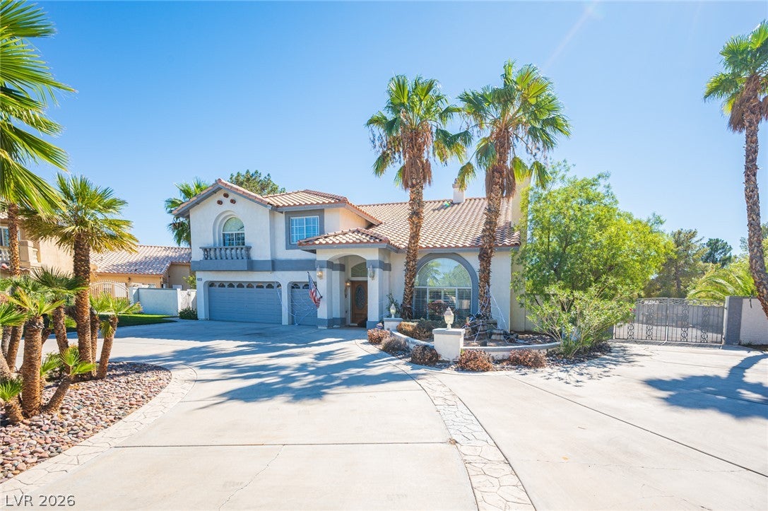 8225 Hidden Crossing Lane
