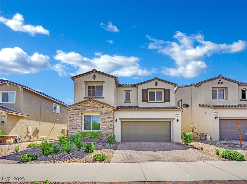 554 Cadence Vista Drive