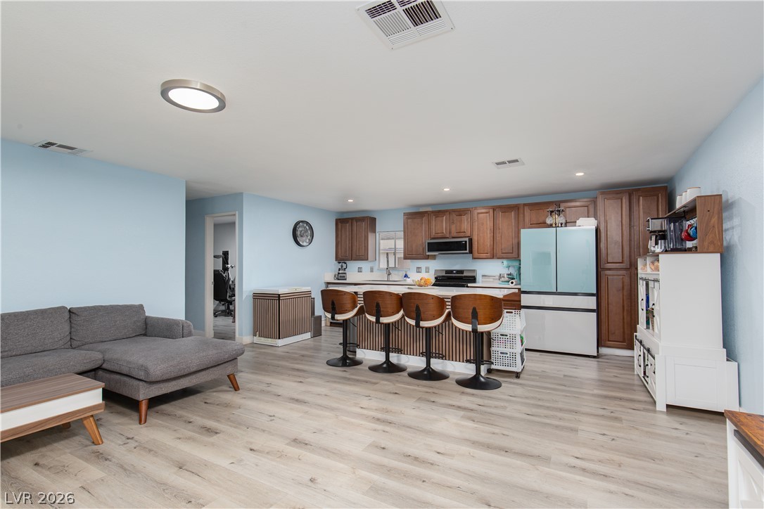 330 Sir Richard East Drive