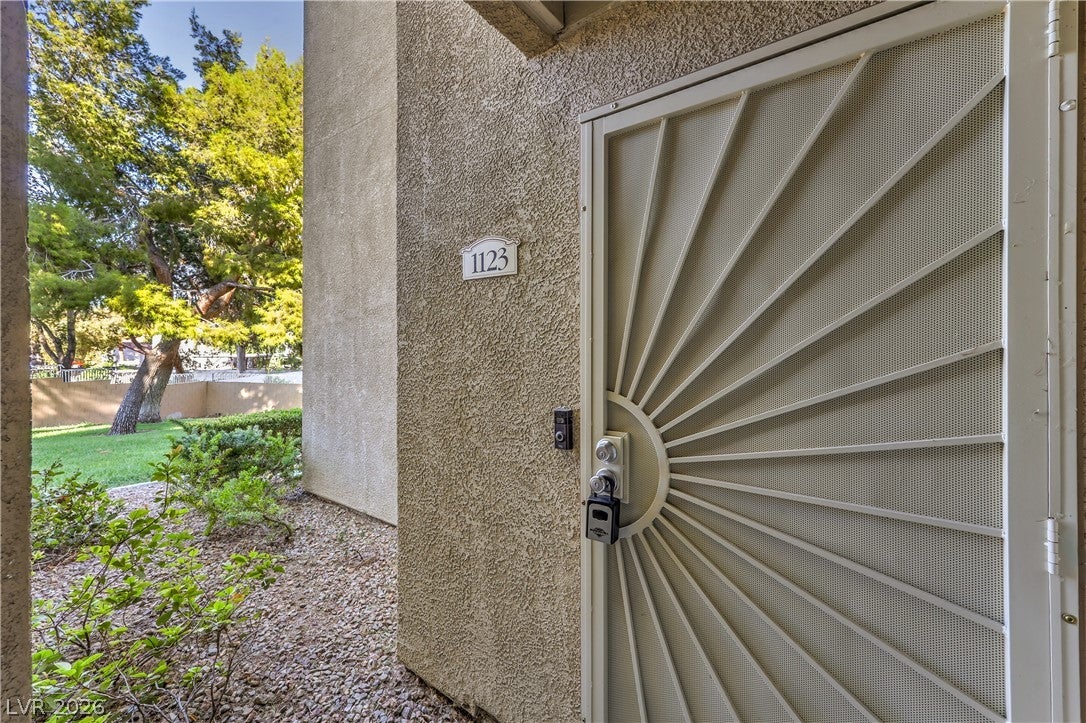 3145 E Flamingo Road 1123