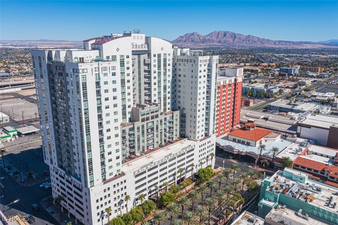150 Las Vegas Boulevard 1711