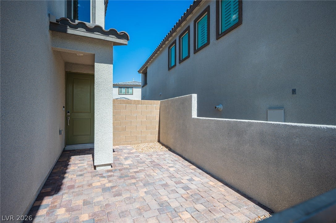 11604 Observation Point Avenue