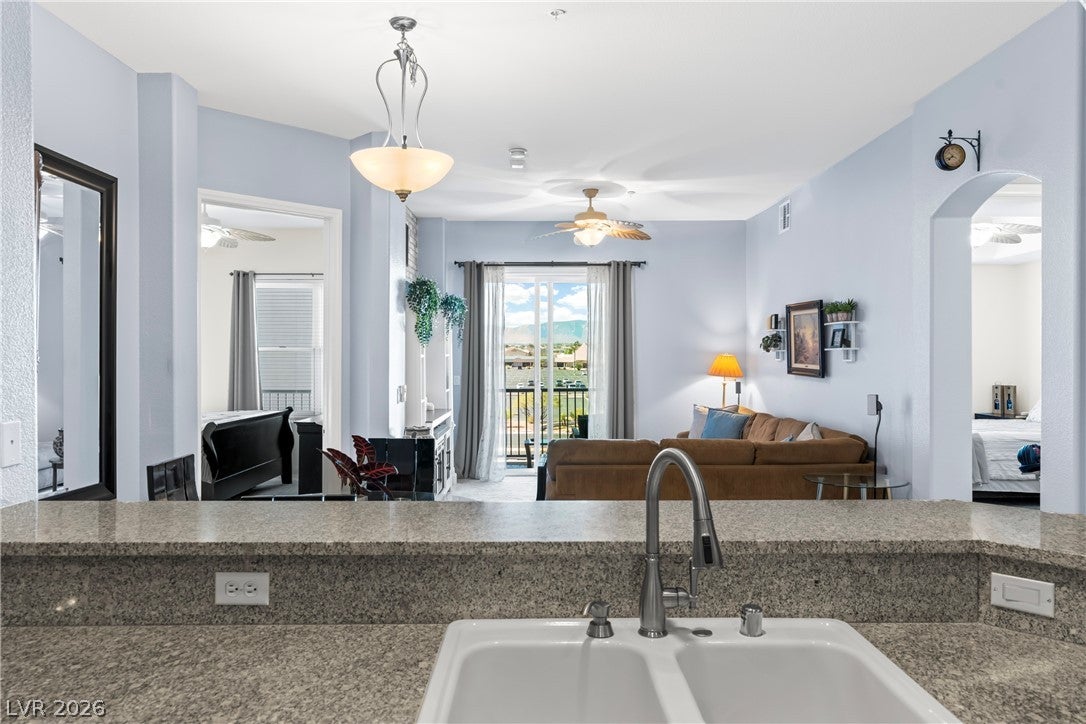 Properties 3 38 E Serene Avenue 312