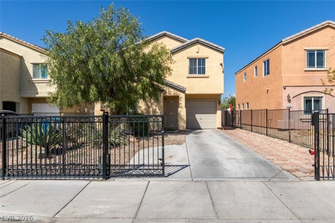 Homes For Sale - 4033 Puebla Street<br/> Clark County, Las Vegas, NV 89115
