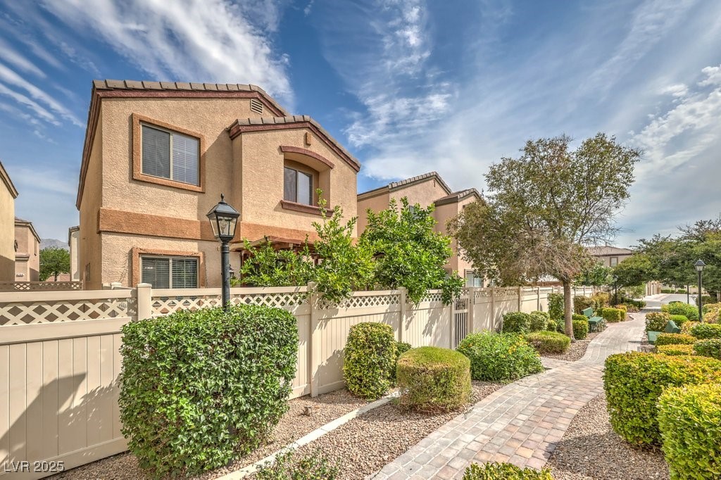 739 Piercey Court