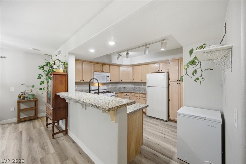 7950 W Flamingo Road 1017