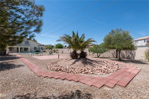 Tiny photo for 8332 Spring Arts Avenue, Las Vegas, NV 89129 (MLS # 2793555)