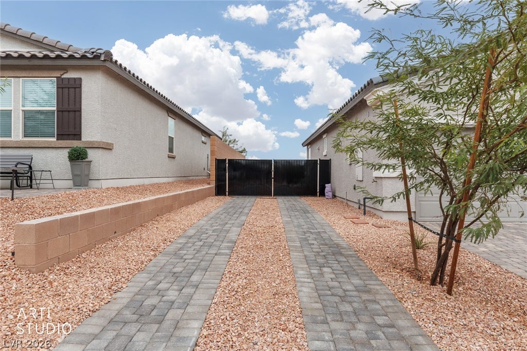 Photo of 1460 Ridgemont Lane, Mesquite, NV 89027 (MLS # 2828522)