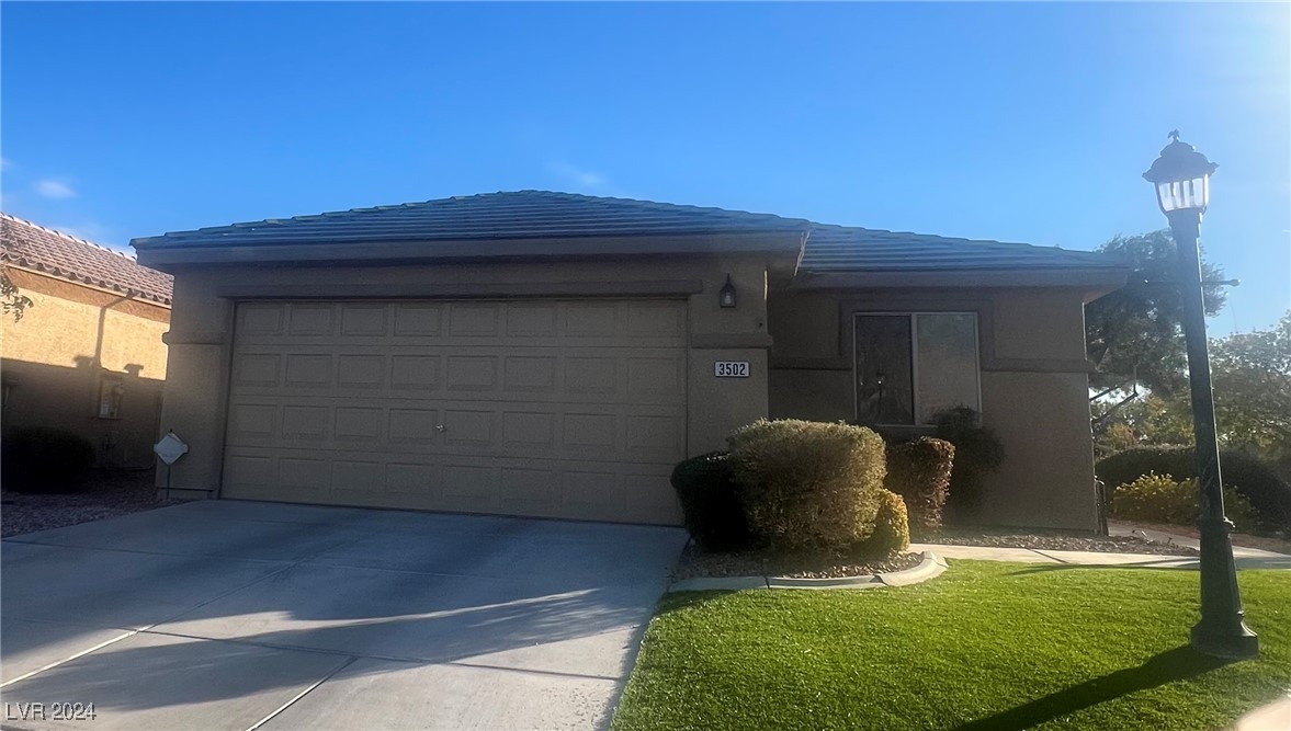 Las Vegas, Nevada 89122, United States, 3 Bedrooms Bedrooms, ,2 BathroomsBathrooms,Residential,Pending,29661