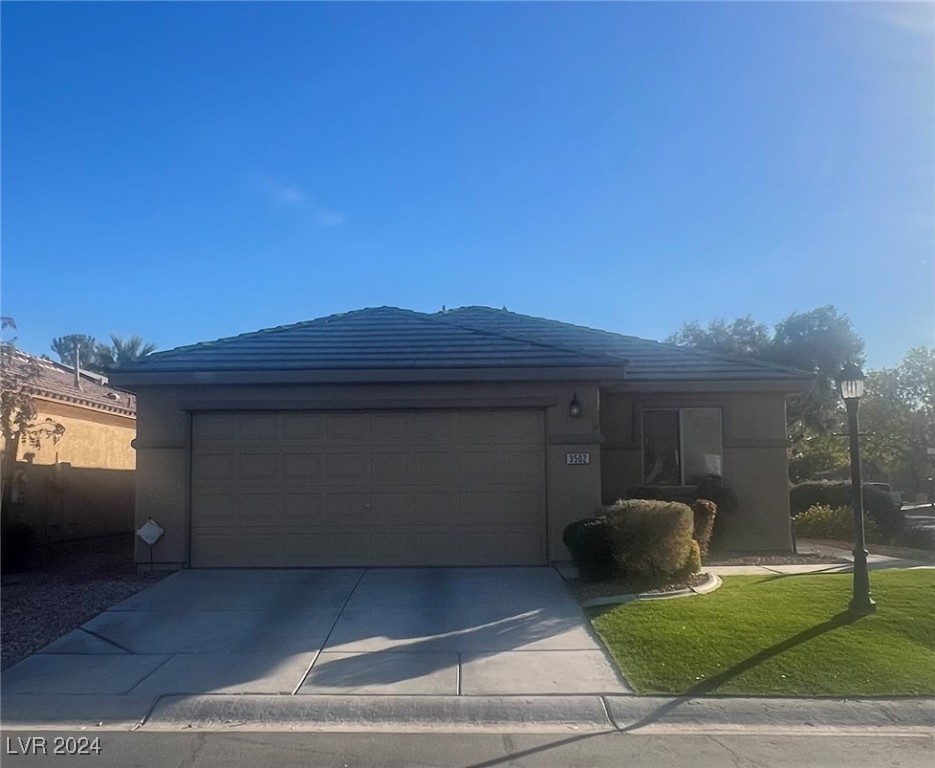Las Vegas, Nevada 89122, United States, 3 Bedrooms Bedrooms, ,2 BathroomsBathrooms,Residential,Pending,29661