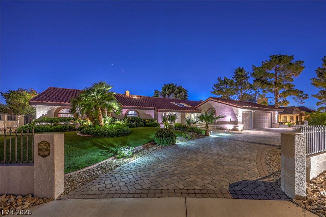 2246 Darwin Circle
