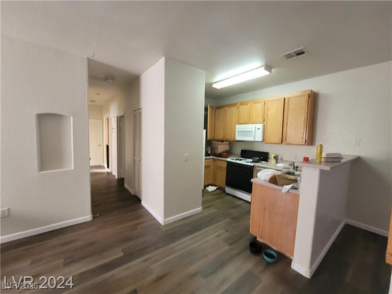 4730 E Craig Road 1106