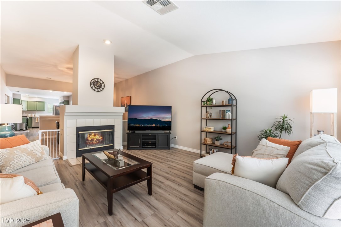 4909 Desert Poppy Drive