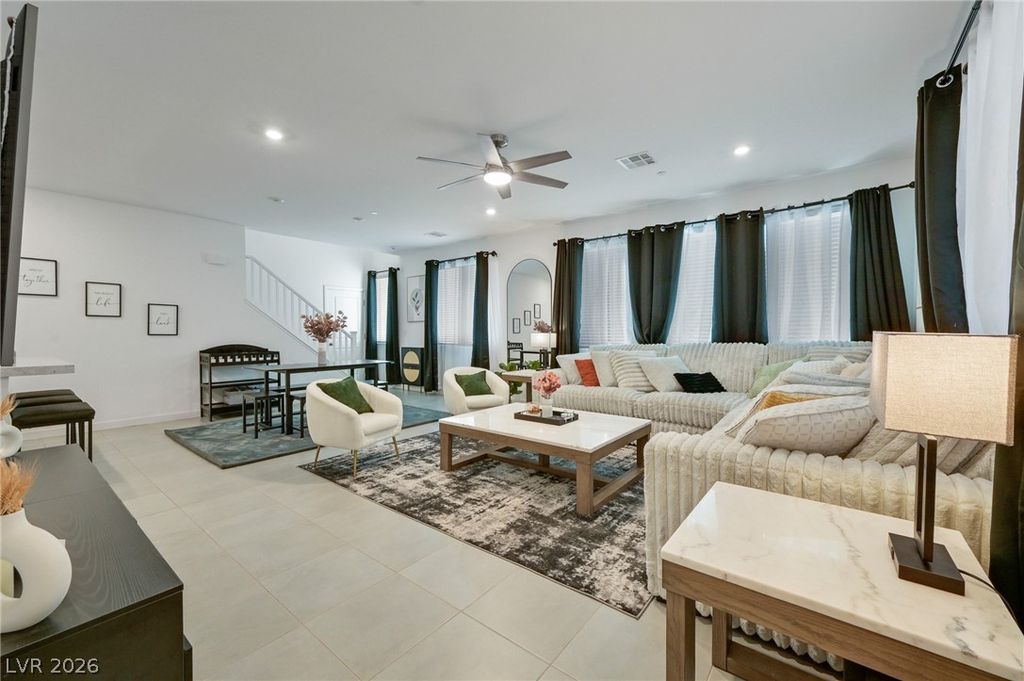 Photo of 176 Vanhoy Avenue, Henderson, NV 89011 (MLS # 2776554)