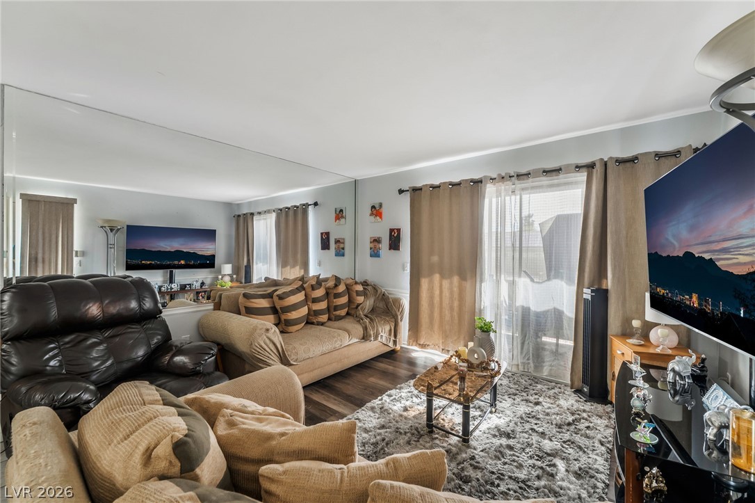 5710 E Tropicana Avenue 1036