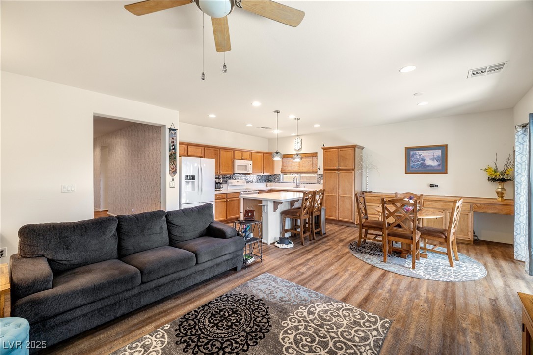 4429 S Glory Vine Lane, Pahrump, Nevada image 12