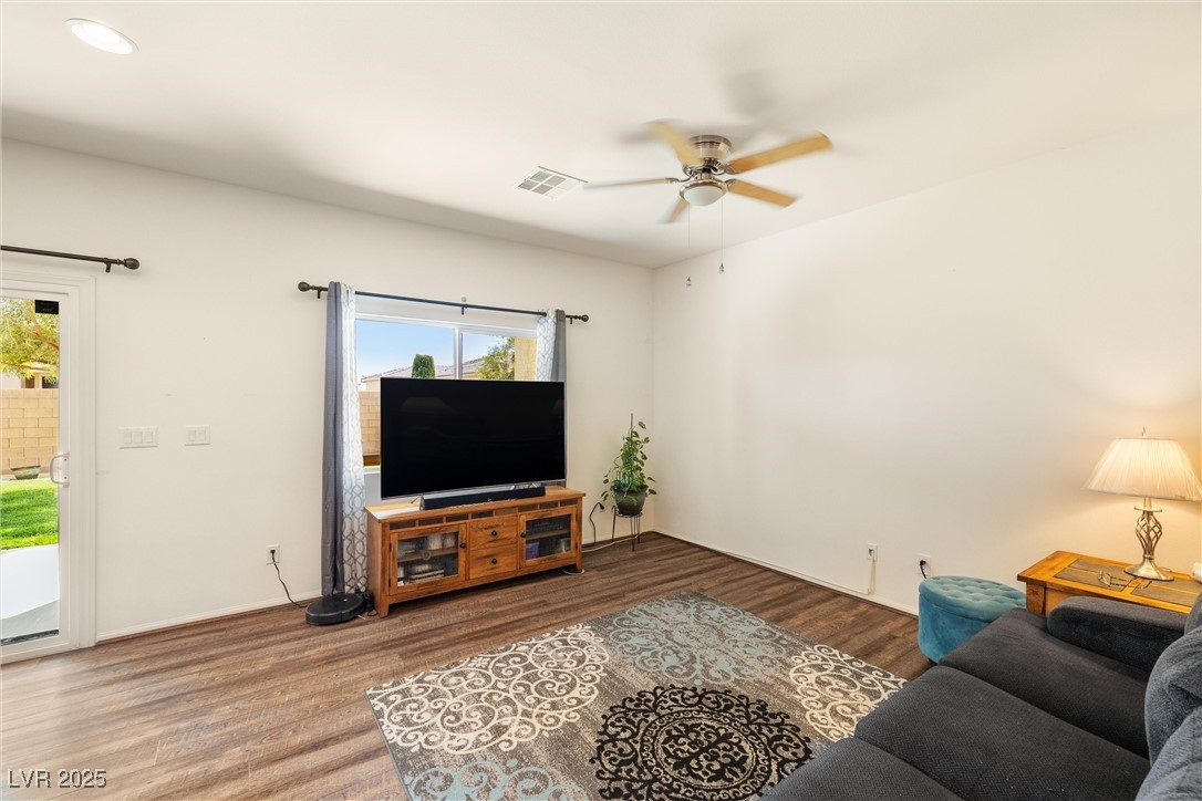 4429 S Glory Vine Lane, Pahrump, Nevada image 11