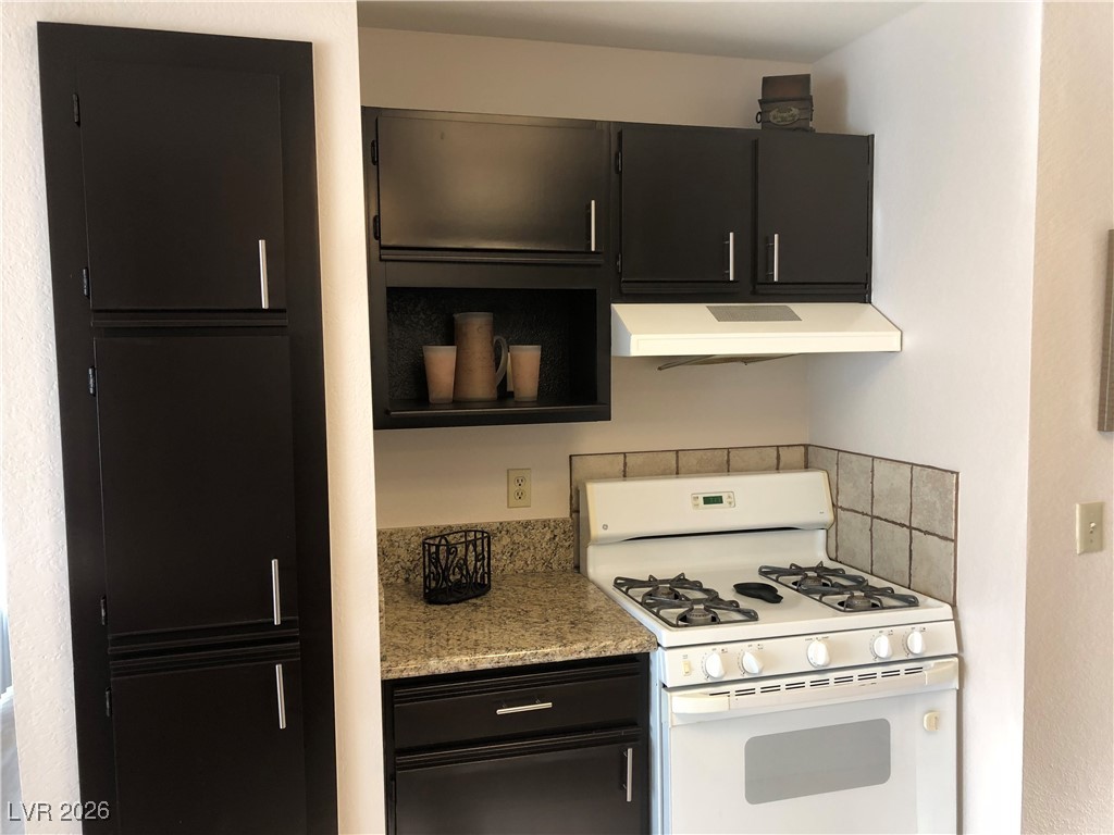 2200 S FORT APACHE Road 2199