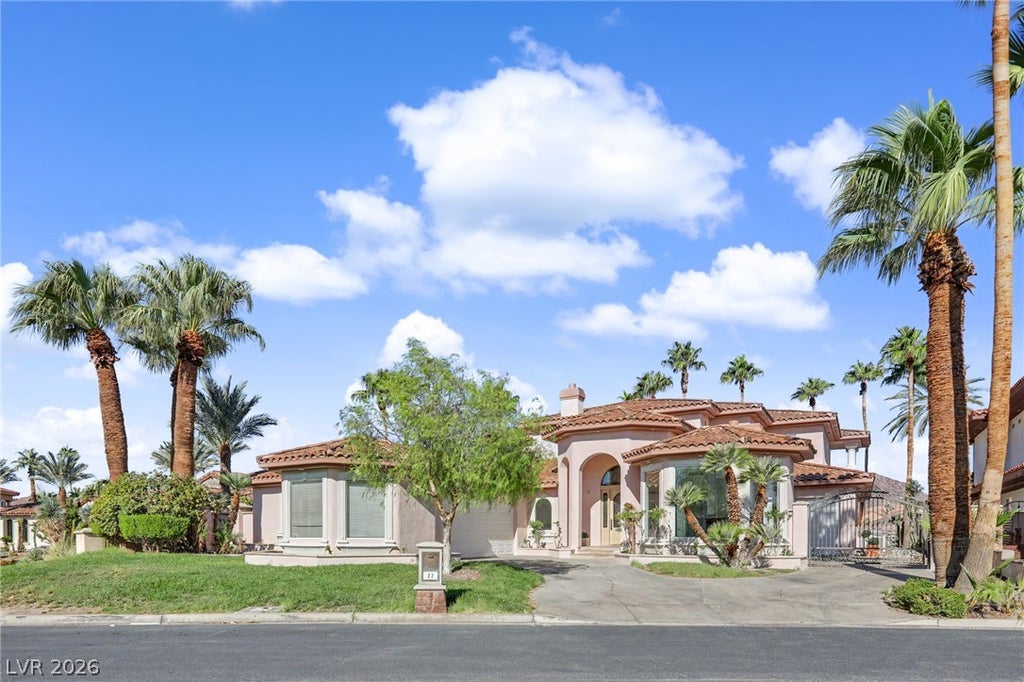 Photo of 27 Grand Miramar Drive, Henderson, NV 89011 (MLS # 2828769)