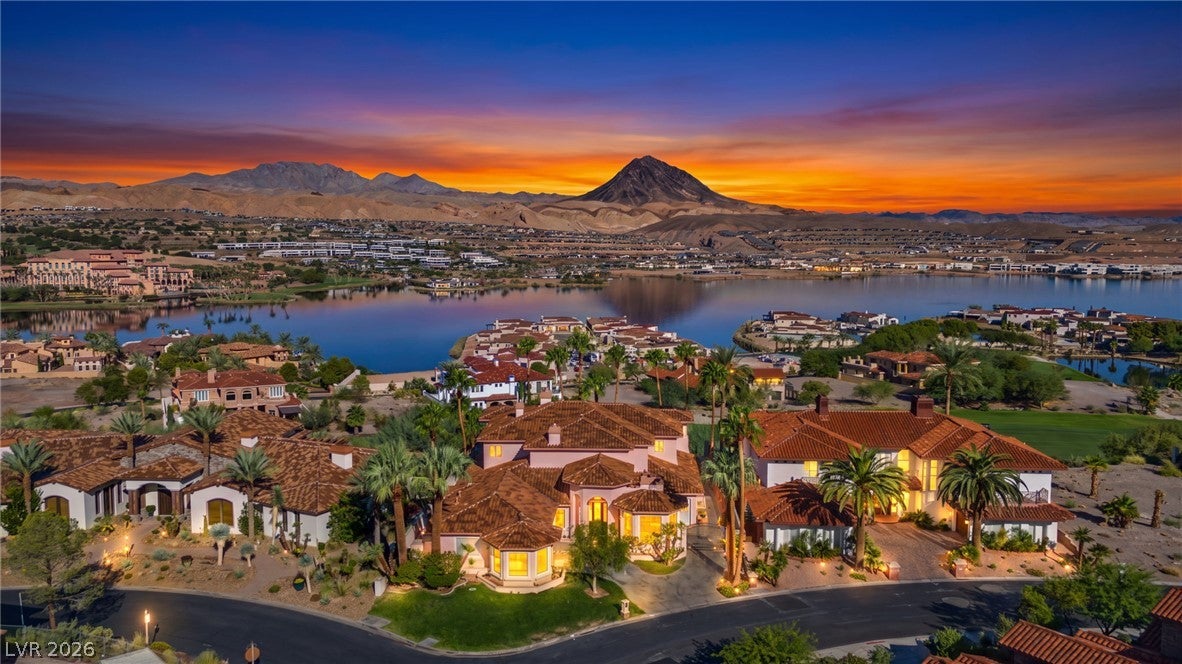27 Grand Miramar Drive