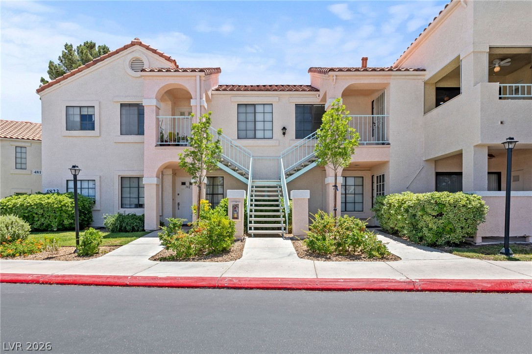 4823 S Torrey Pines Drive 203