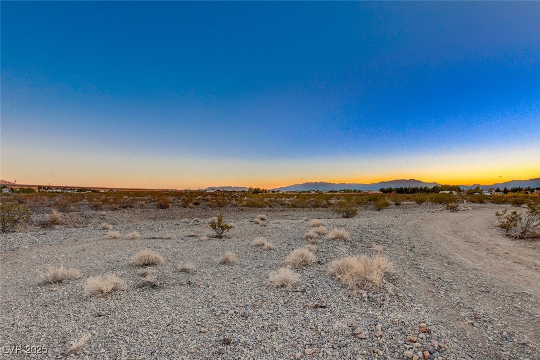 5721 N Aurora Avenue, Pahrump, Nevada image 11