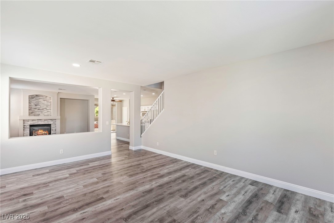 Properties 2 1172 Pale Sunset Court