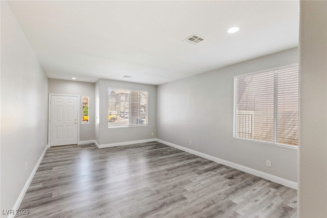 Properties 1 1172 Pale Sunset Court