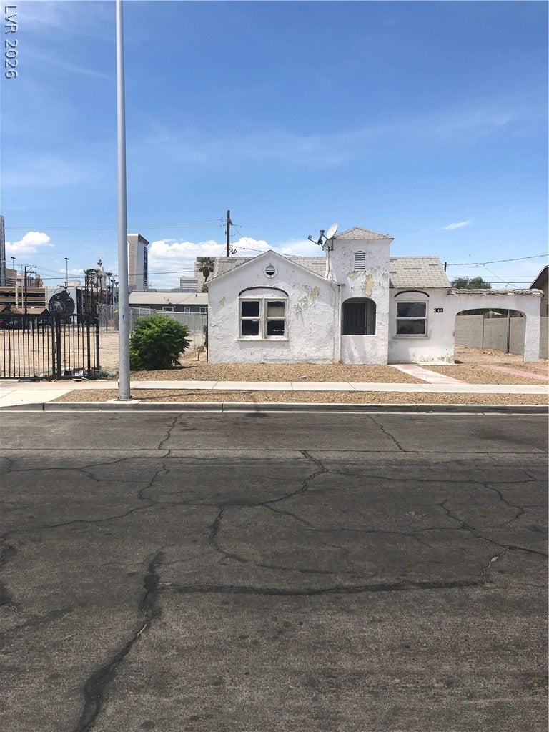 309 N 9th Street