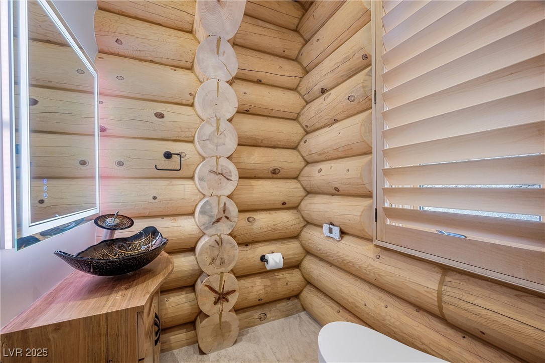 Las Vegas, Nevada 89124, United States, 4 Bedrooms Bedrooms, ,5 BathroomsBathrooms,Residential,Active,122551