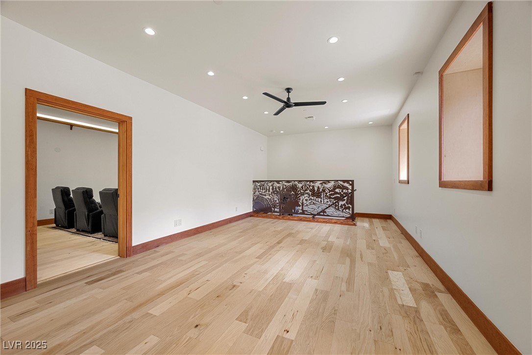 Las Vegas, Nevada 89124, United States, 4 Bedrooms Bedrooms, ,5 BathroomsBathrooms,Residential,Active,122551