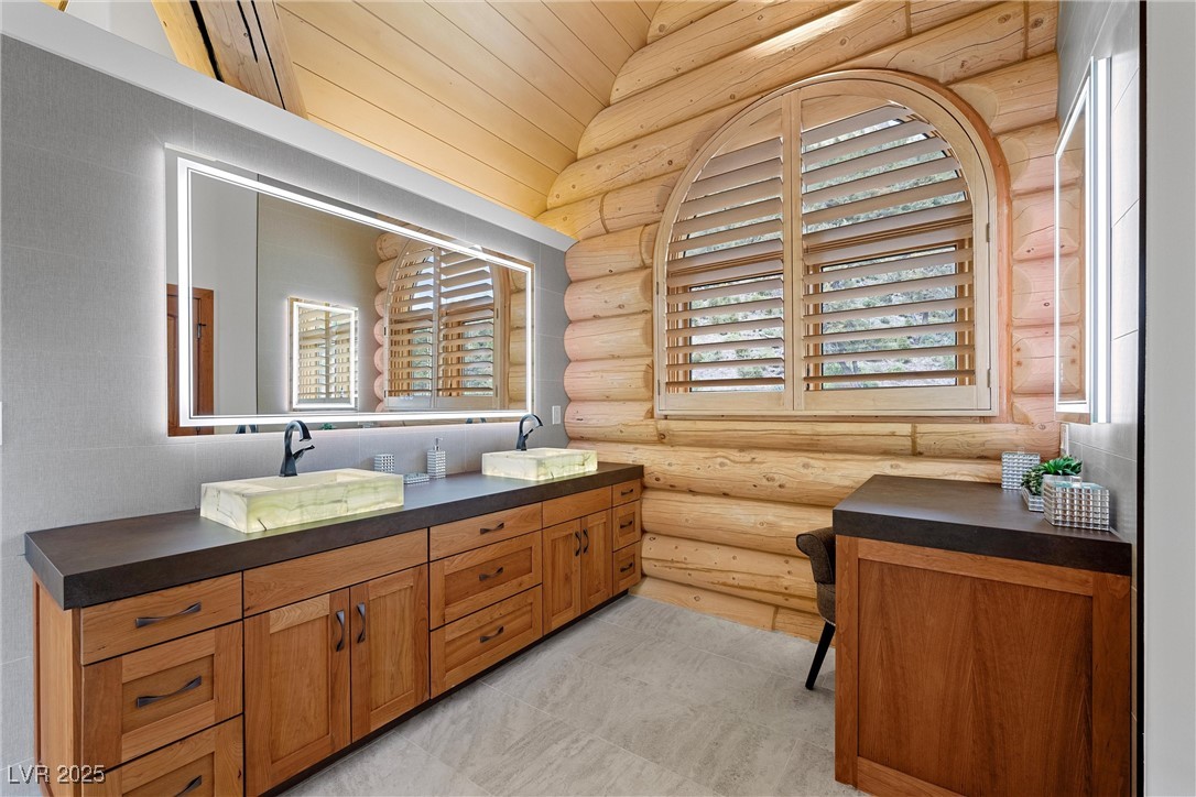 Las Vegas, Nevada 89124, United States, 4 Bedrooms Bedrooms, ,5 BathroomsBathrooms,Residential,Active,122551