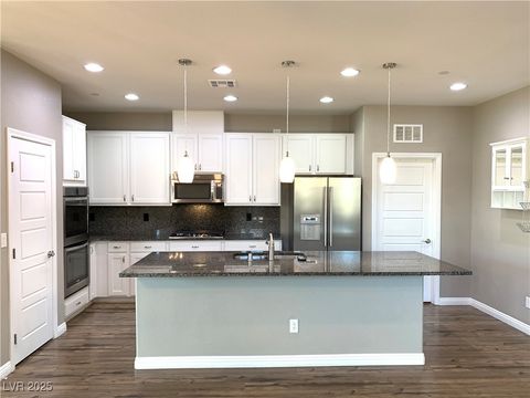 Photo of 3144 Biccari Avenue, Henderson, NV 89044 (MLS # 2732201)