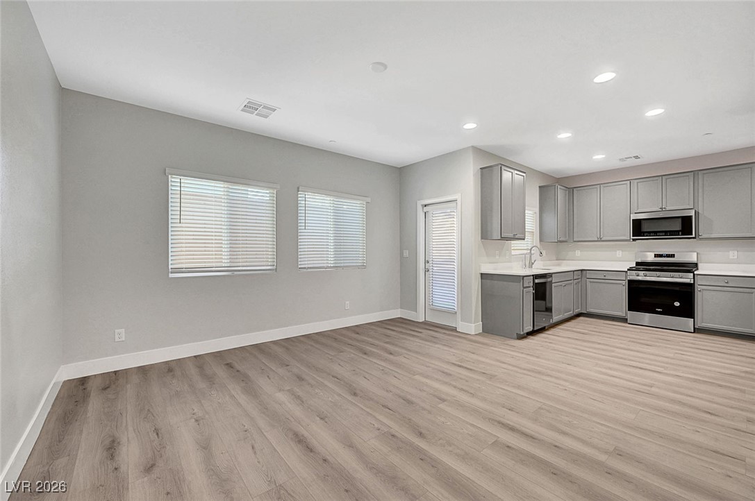 92 Mosso Niente Place