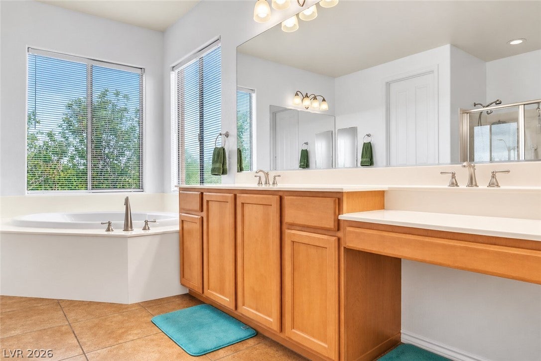 113 Peak Villa Avenue