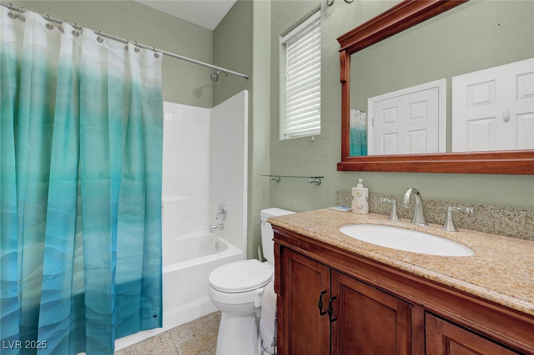 Henderson, Nevada 89015, United States, 5 Bedrooms Bedrooms, ,4 BathroomsBathrooms,Residential,Active,112757